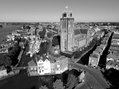 Grote Kerk en havens Dordrecht | zwart-wit