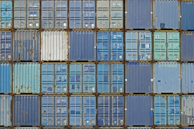 Blauwe containers .