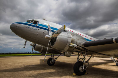 Douglas DC-3 "Dakota"