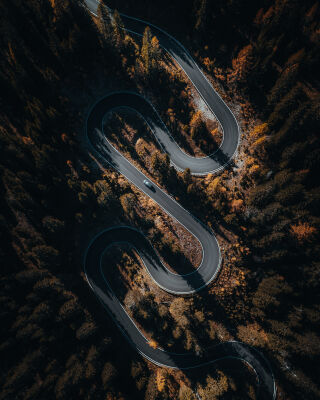 Swirly road