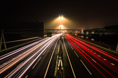 Lichtstrepen snelweg