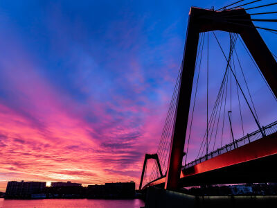 Willemsbrug Rotterdam zonsopkomst / sunrise