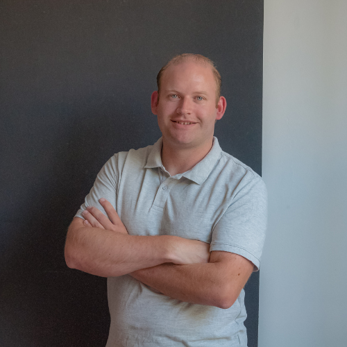 /uploads/2024_08_05_135245_RutgervanderKlipPicfeewanddecoratie-profielfoto.webp